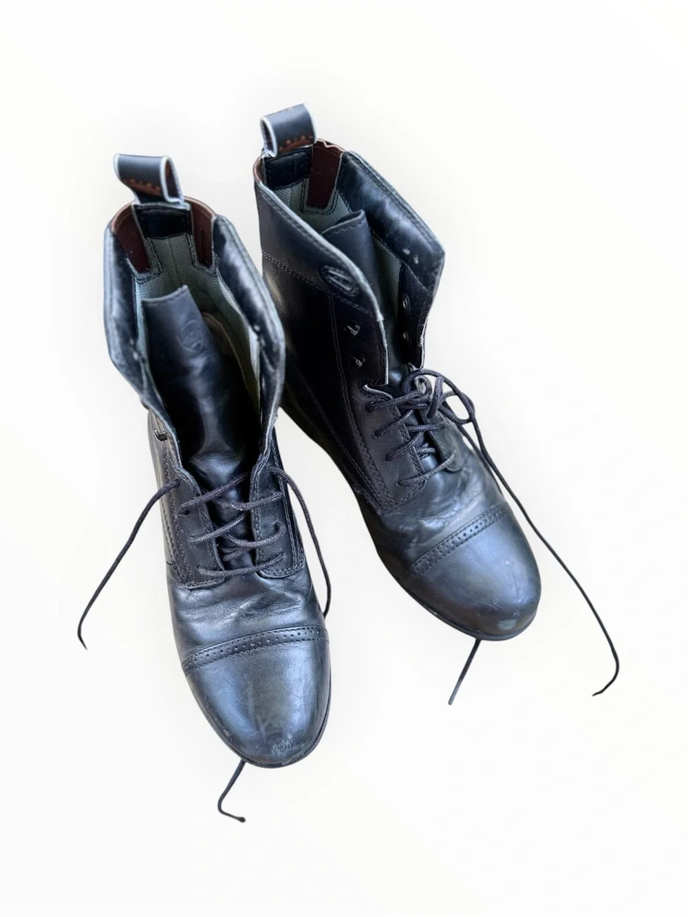 Ariat youth 4 Black Leather Lace-Up Riding Boots